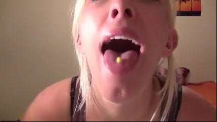 AmateurEuro - Kinky Pornstar Convinces Amateur Teen To  Porn Audition